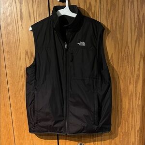 The North Face Men's Classic Reversible Black Vest